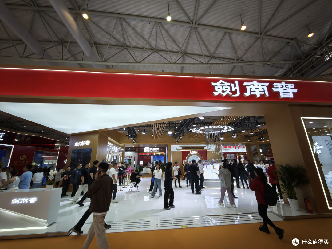 成都糖酒会七天,从酒店到会展中心,分享一下发现的各种好物!