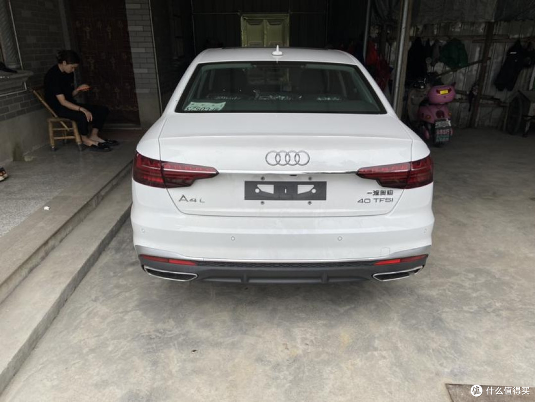 奥迪A4L：豪华与性能的结合