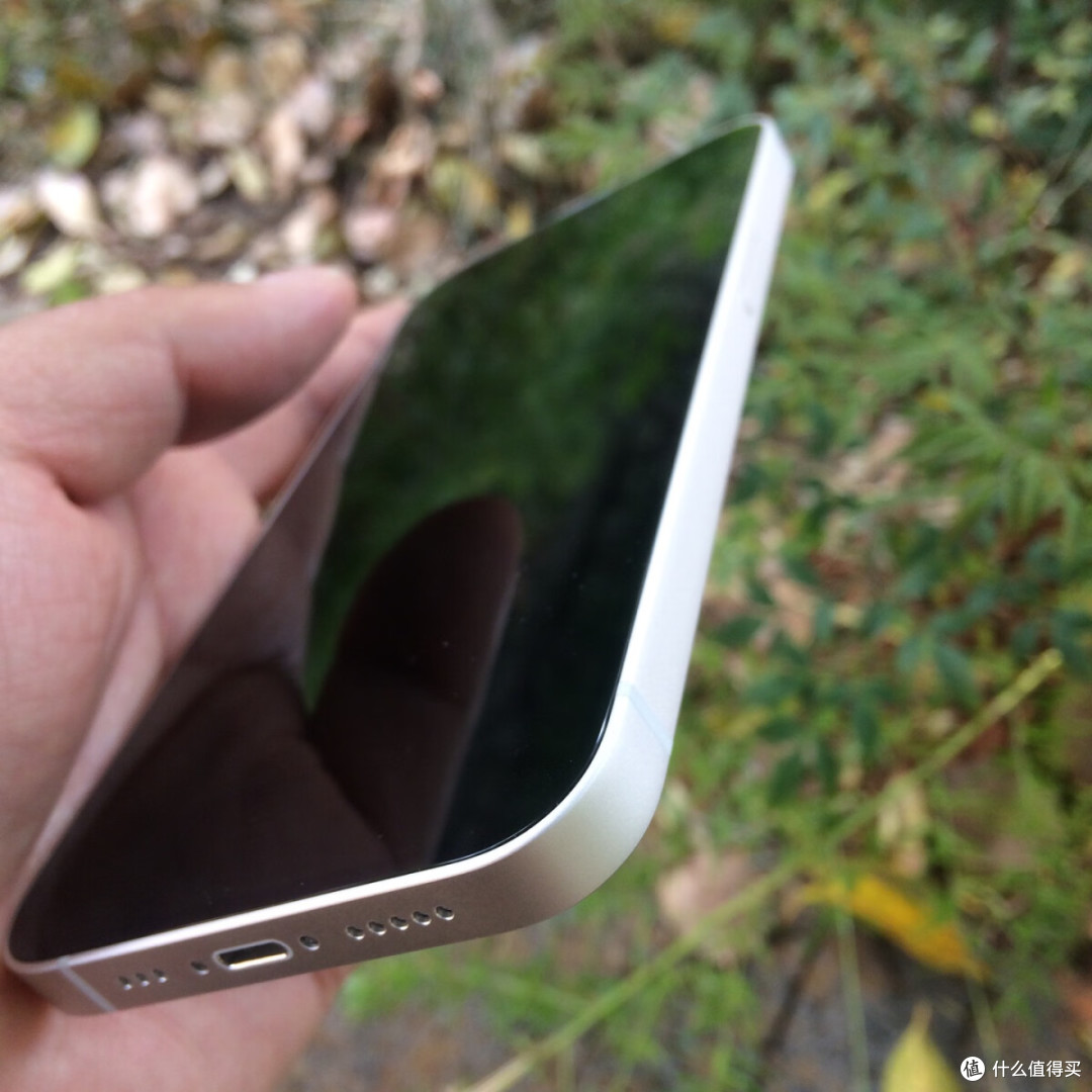 iPhone 16e 居然是iPhone 14的马甲？iPhone 14只要3099值得吗？