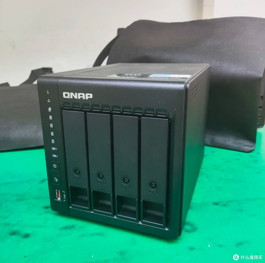 高性能2.5GbE NAS的卓越