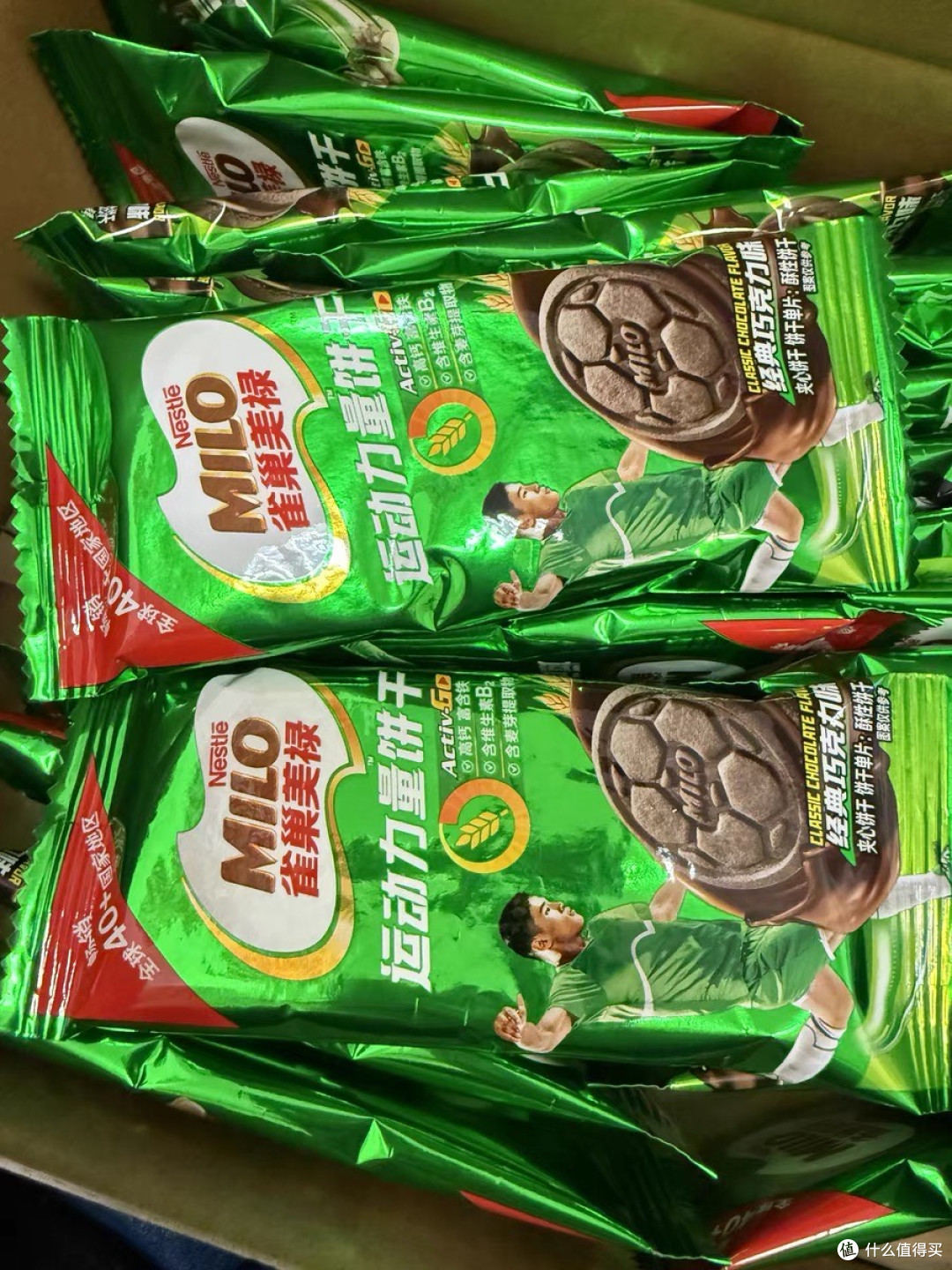 雀巢美禄运动力量饼干:巧克力味升级夹心,能量与美味的完美碰撞