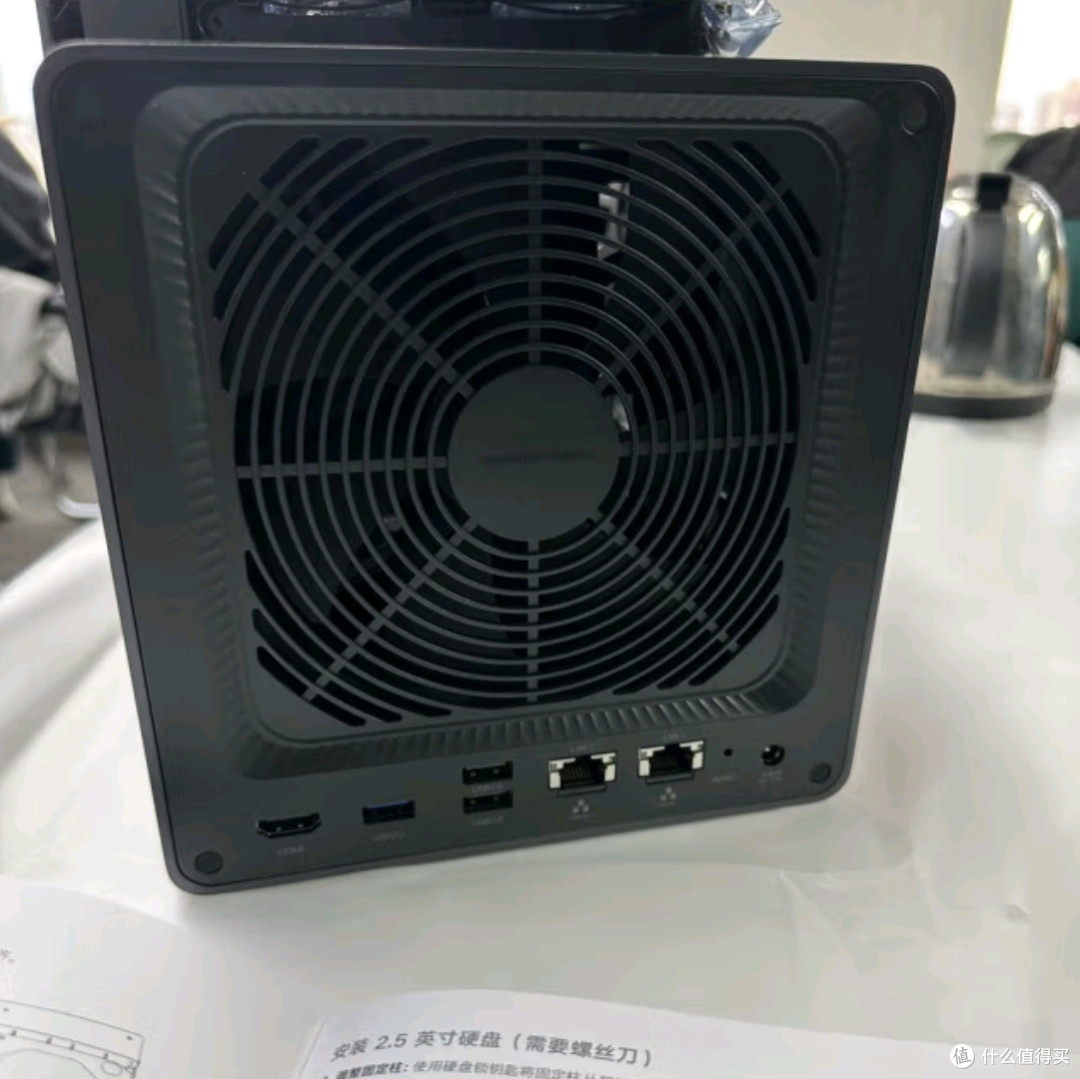 绿联私有云DXP4800 Plus:家庭数据存储与管理的理想选择