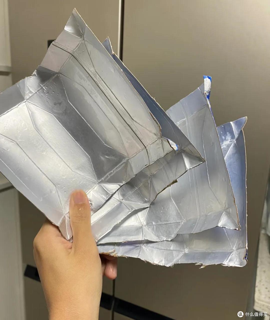 被网友的“抠搜露营神器”惊呆了,分文不花,凑齐一套露营设备