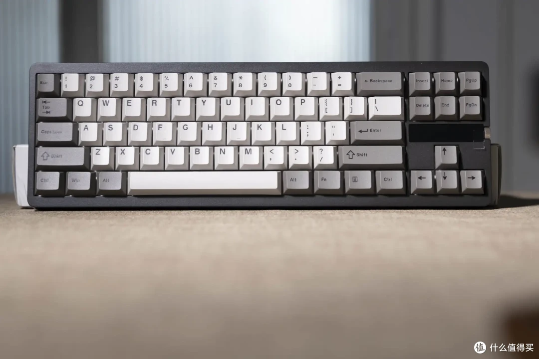 安静精致的办公利器，小米MK71 Pro无线三模机械键盘