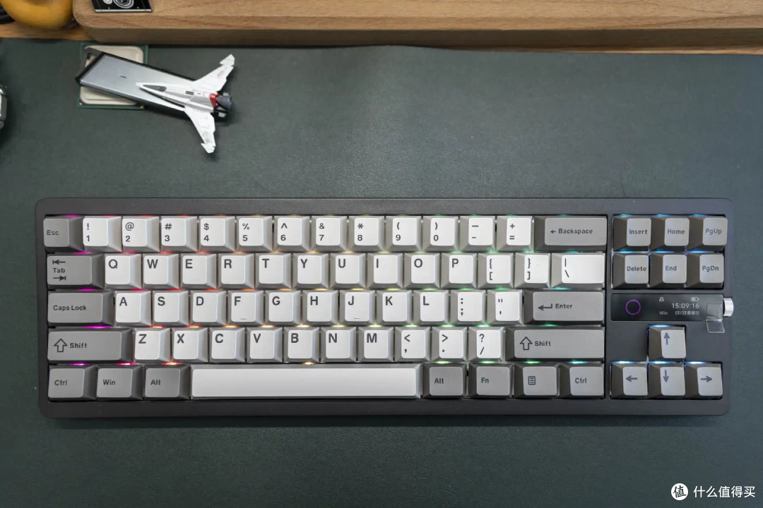 安静精致的办公利器，小米MK71 Pro无线三模机械键盘