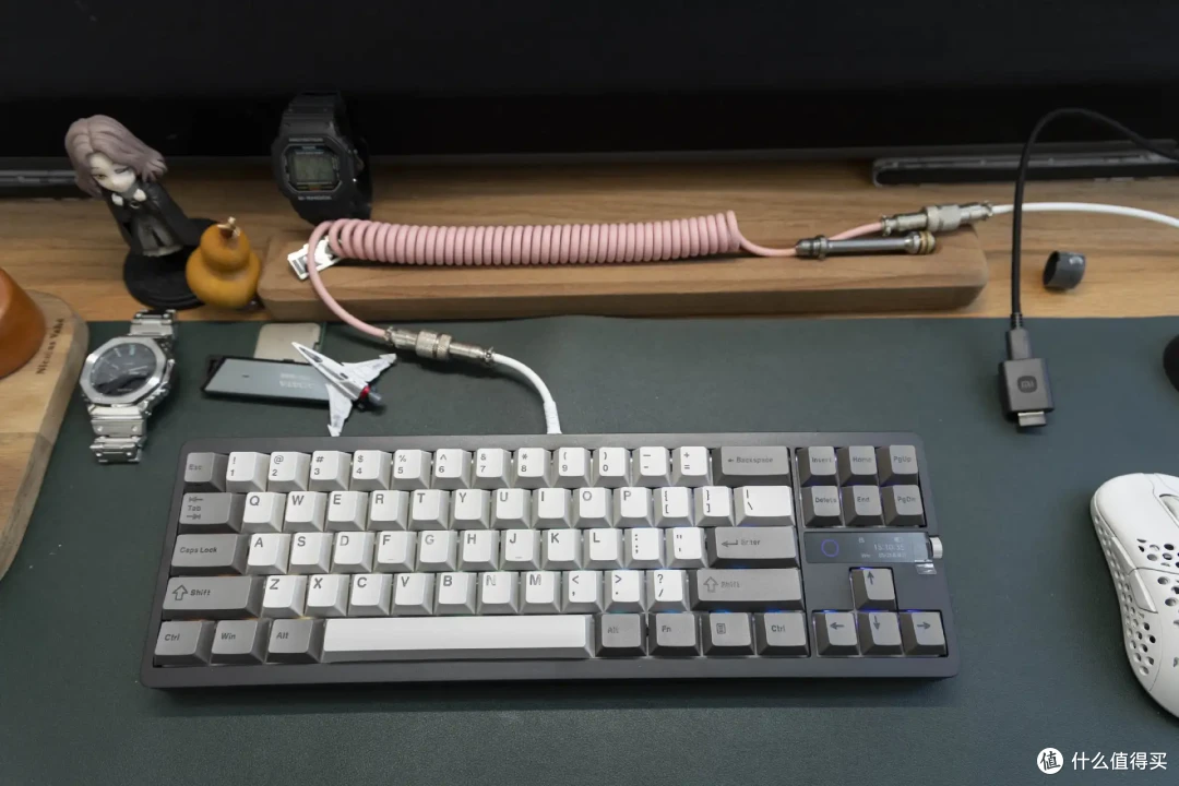 安静精致的办公利器，小米MK71 Pro无线三模机械键盘