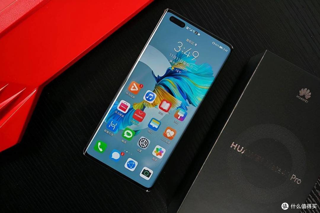 旗舰对决:iPhone 13与华为Mate40 Pro的差异化博弈