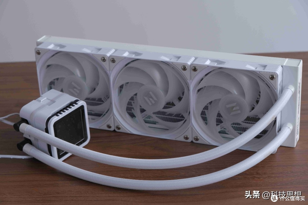 老牌回归放大招！zalman思民推出ALPHA2 DS 360水冷，静颜全都要