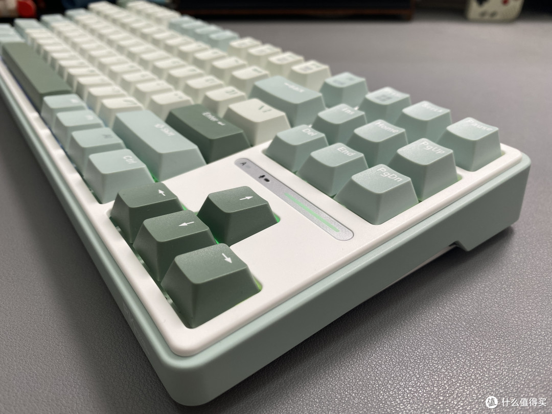 开箱RK R87 PRO AI四模机械键盘:AI赋能下的键盘新体验