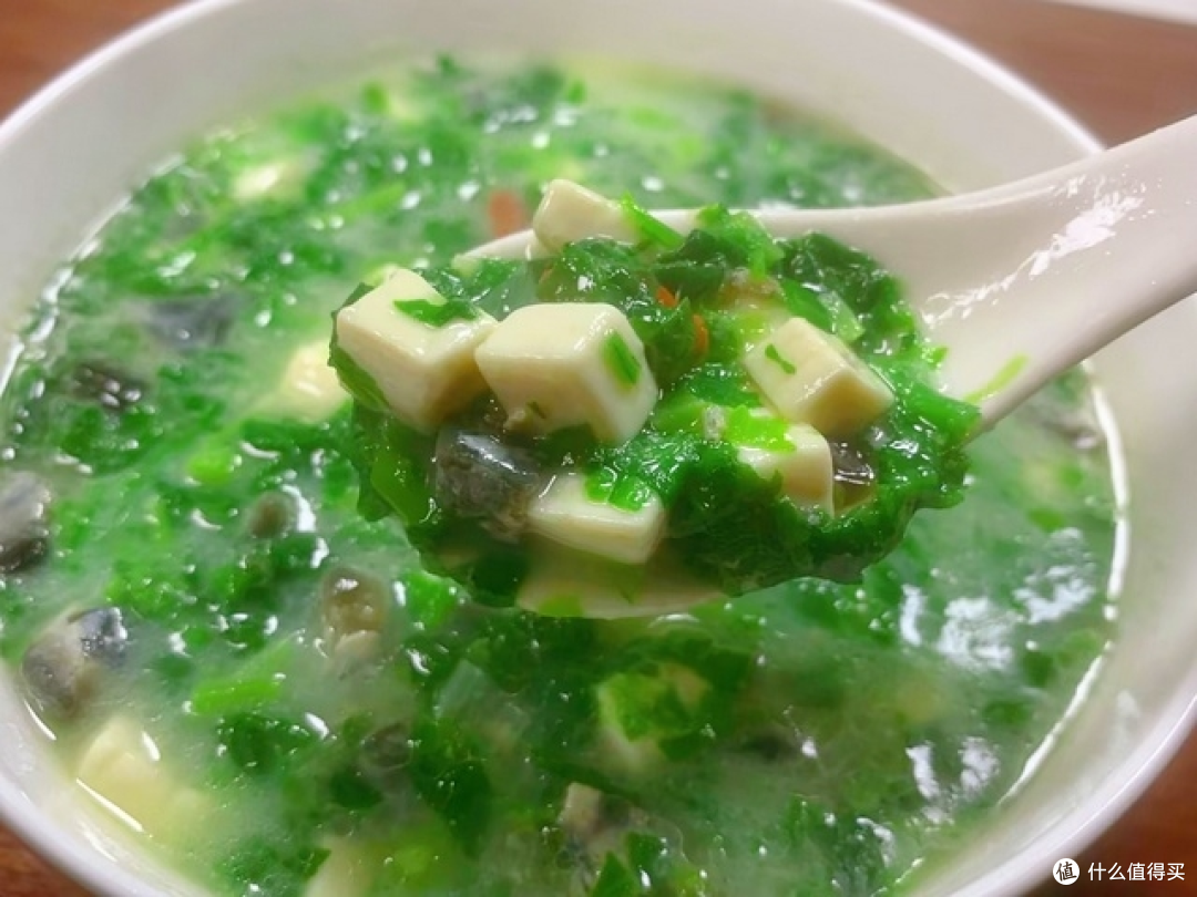 清明时节,荠菜飘香