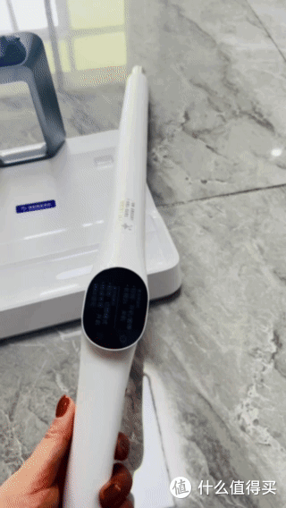 云鲸智能洗地机F2超能版评测:免维护,地面清洁很有未来科技范儿