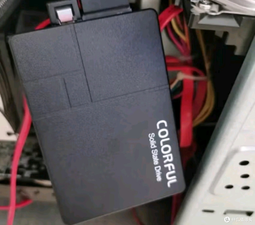 🔧【七彩虹SL500 SSD「续命指南」:破解掉盘魔咒与长寿密码】