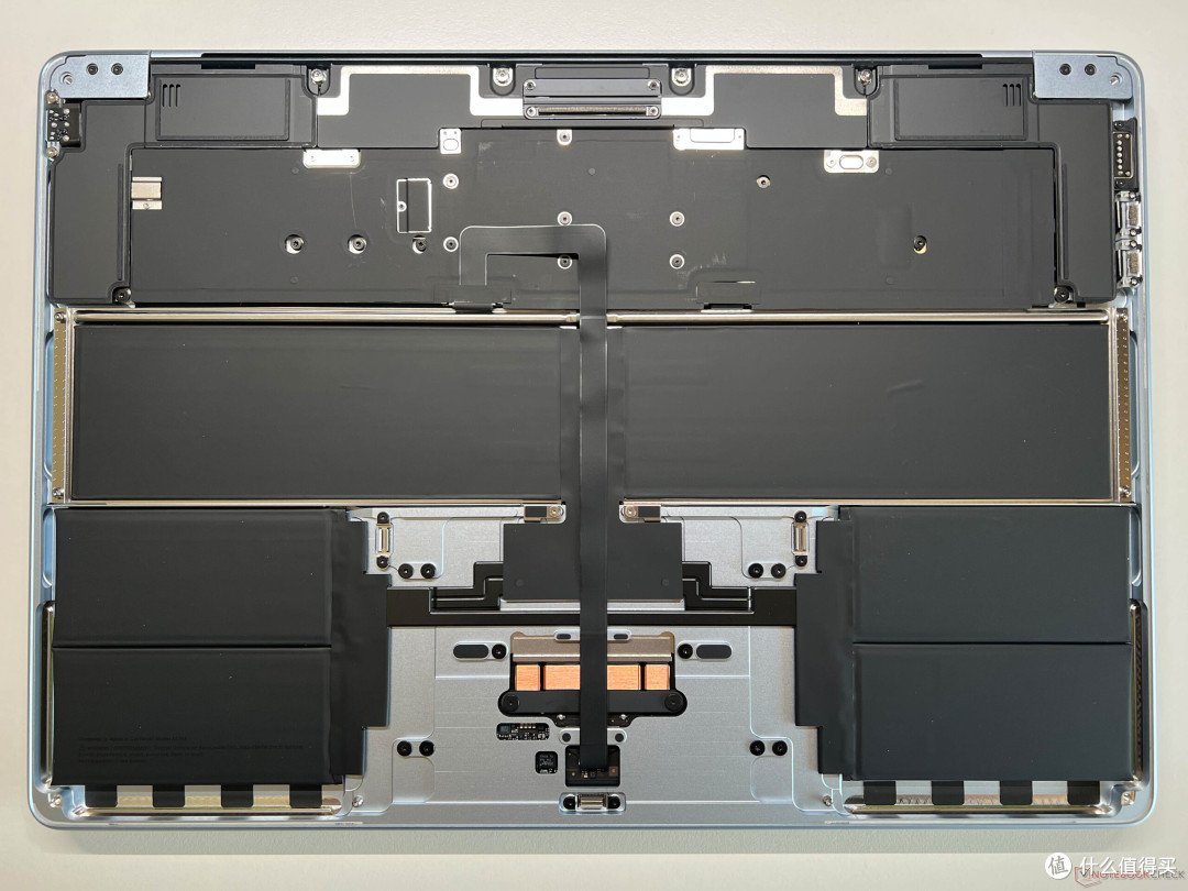 遥遥领先的无风扇静音:Apple MacBook Air 15 M4 评测