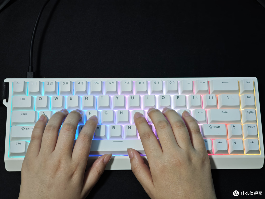 年轻人的第一把磁轴键盘？迈从Ace 68评测：电竞拉满，纵享丝滑！
