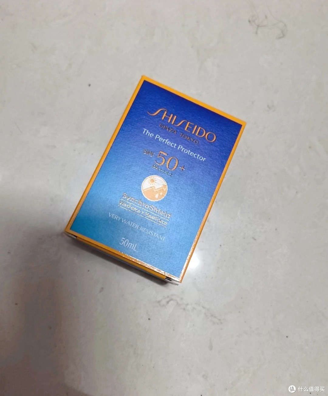 资生堂 蓝胖子防晒霜:防晒界的“全能战士”
