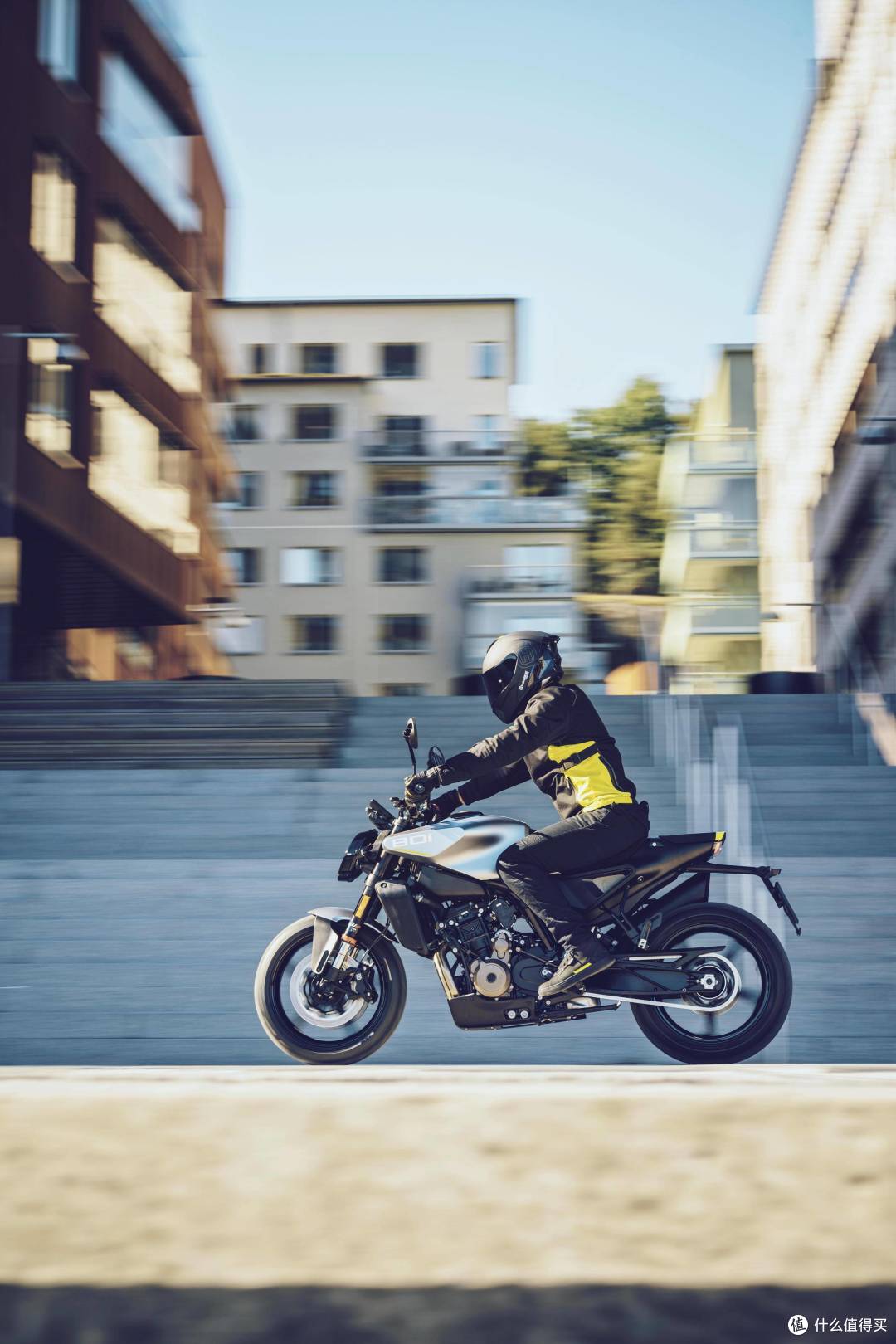 Husqvarna Vitpilen 801“白箭”中量级街车