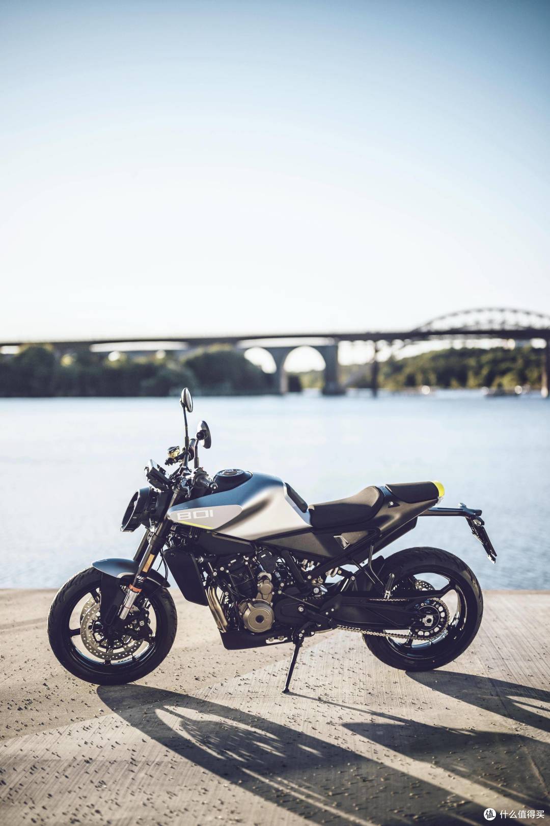 Husqvarna Vitpilen 801“白箭”中量级街车