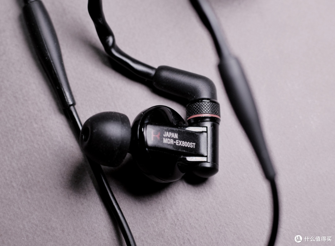 索尼 MDR-EX800ST 动圈入耳式耳机 - TDS 无心快语