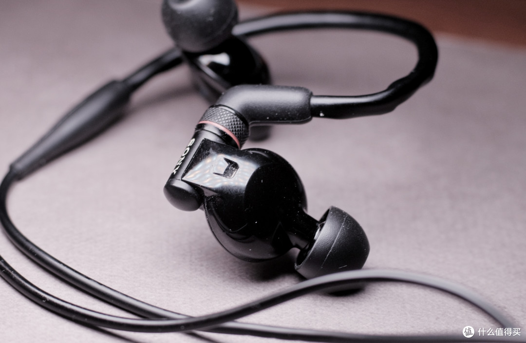 索尼 MDR-EX800ST 动圈入耳式耳机 - TDS 无心快语