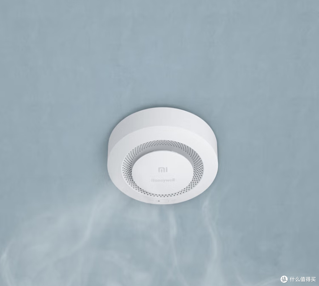 烟雾报警器守护家园，智能家居让生活更安全便捷