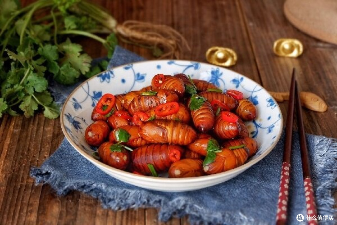 清明时节昆虫料理的奇特体验