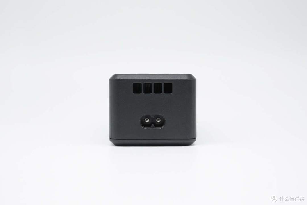 200W高效率三通道充电,LKTOP 200W Air3 三通道智能充电器评测