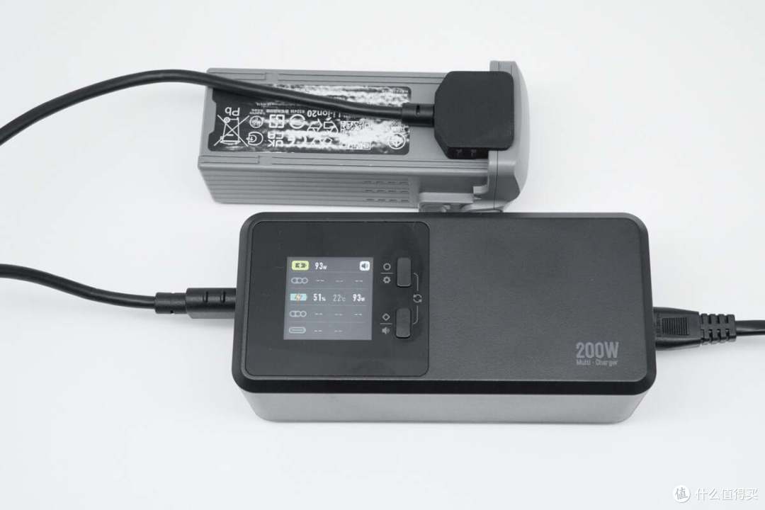 200W高效率三通道充电,LKTOP 200W Air3 三通道智能充电器评测