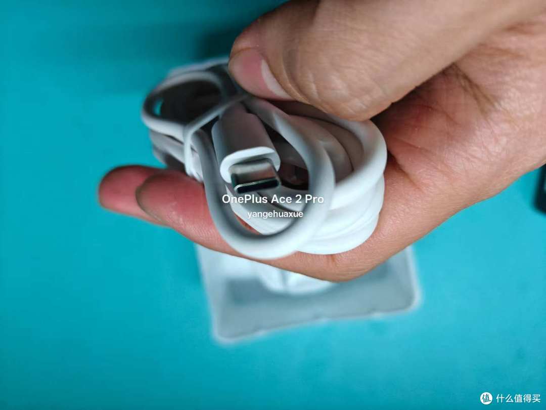❄️ 飞智B7背夹版手机散热器深度测评|一加ACE2Pro玩家实测!