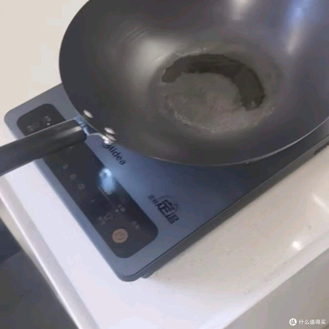 美的电磁炉电陶炉,大功率家用神器,烹饪新体验从此开启!