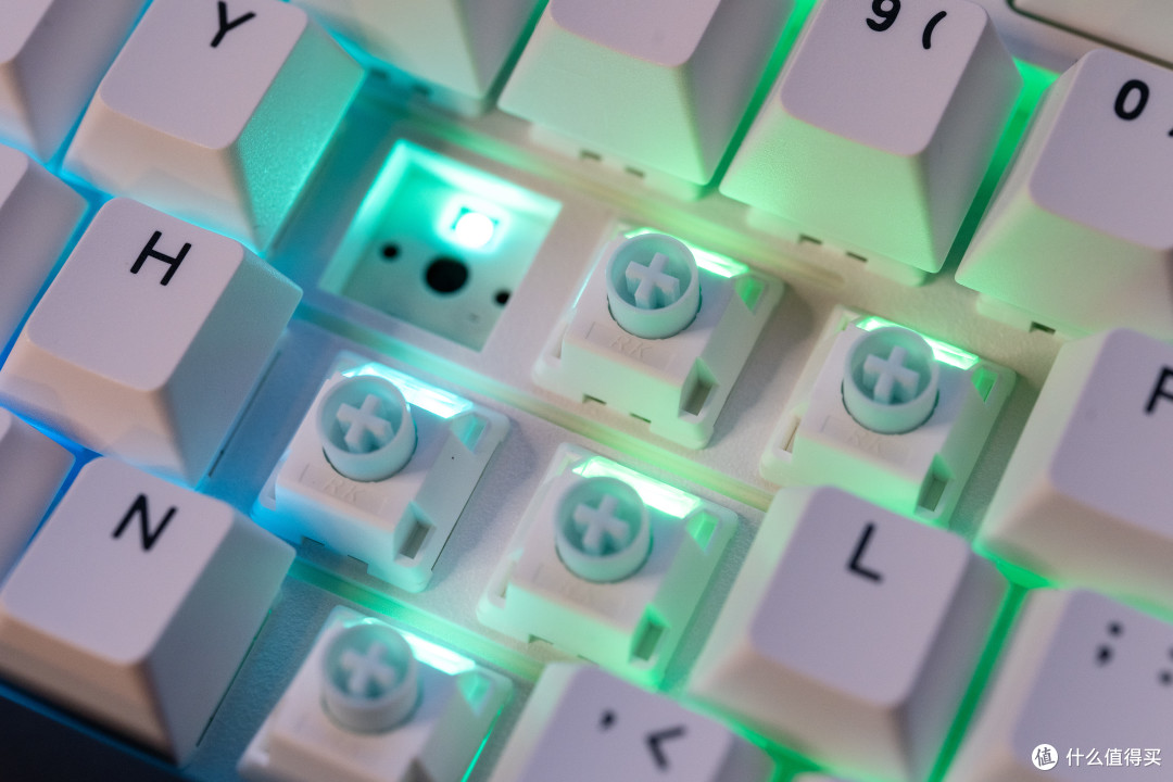 打工人の终极摸鱼神器？RK R87PRO AI键盘体验