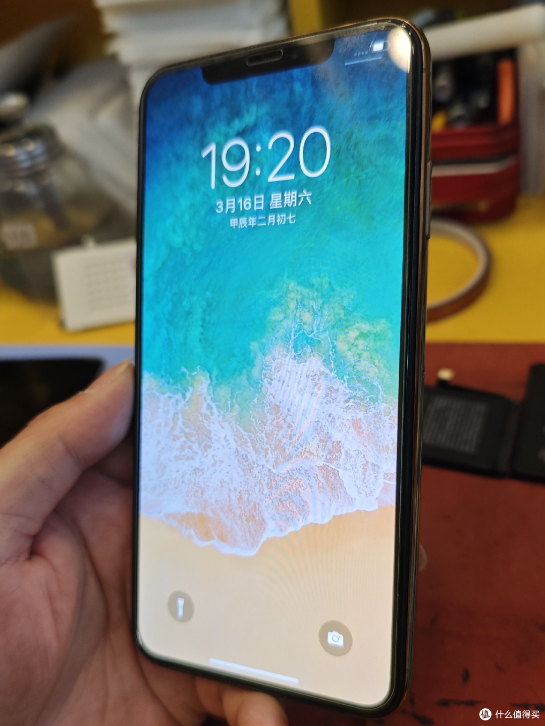 手机换电新科技!