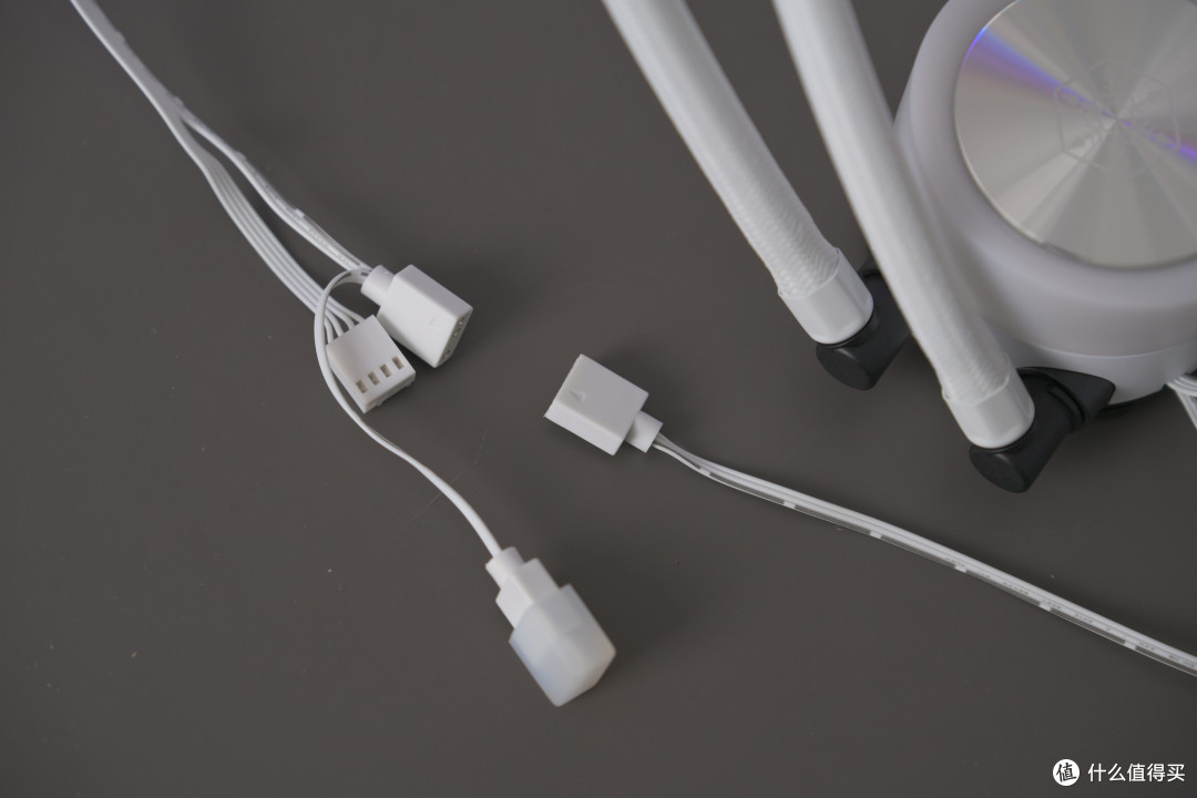表现惊艳!试玩银昕E360一体水冷