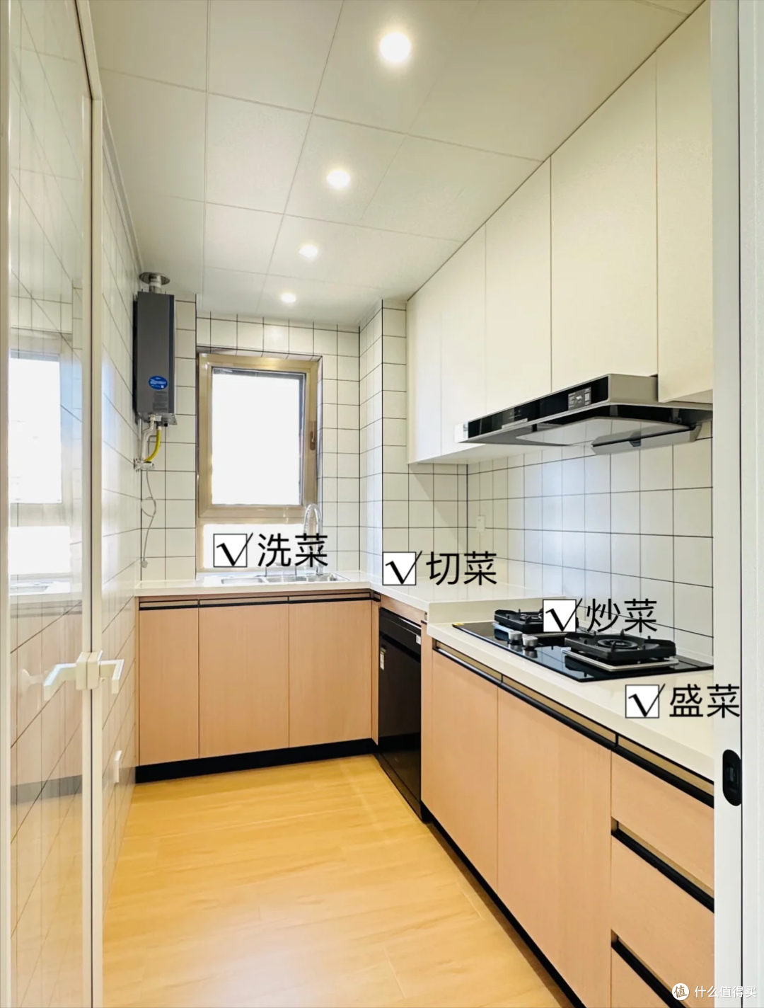 看完她家厨房,我才明白:为什么有人一做饭就喊累?而有人很轻松