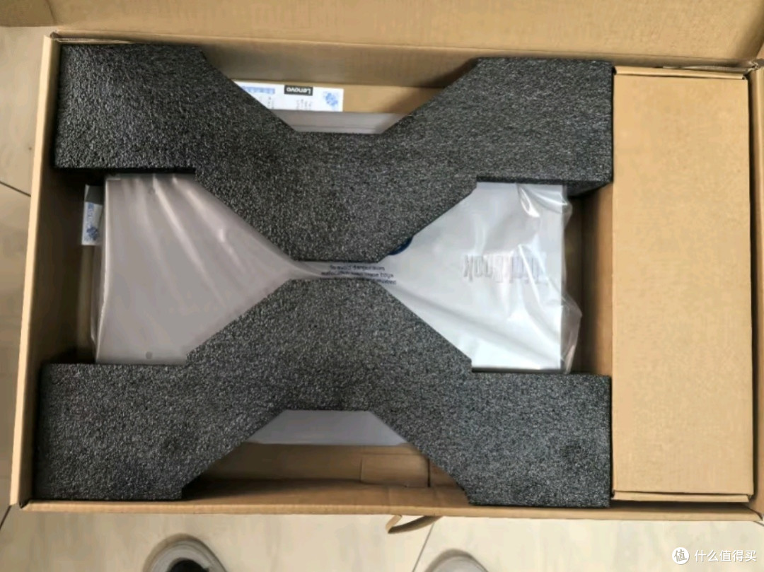 ThinkPad联想16p设计师系列，游戏与AI创作的性能怪兽