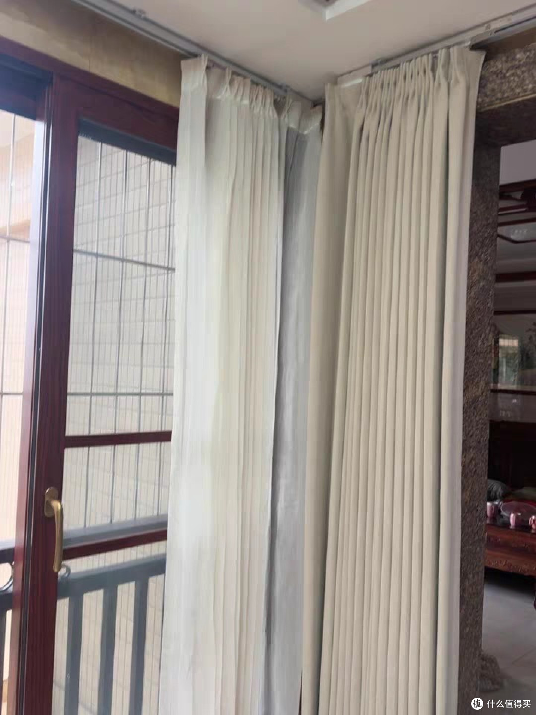 新房装修杜亚Real5智能窗帘电机评测
