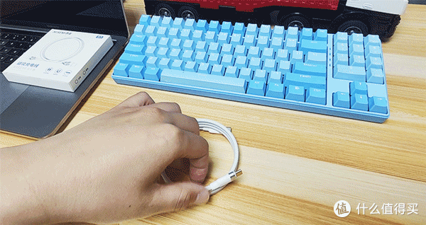 西圣K1磁吸快充线评测:100W快充与磁吸自收纳的完美结合