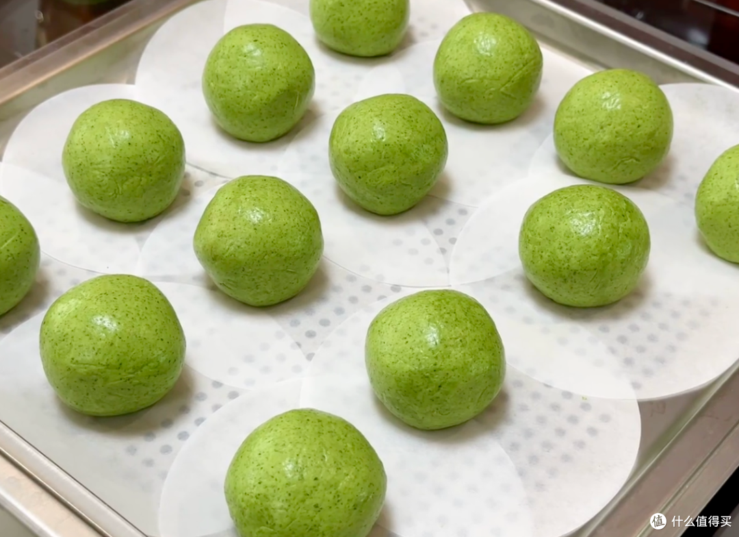🌿自制艾叶团子,解锁春日限定美味!