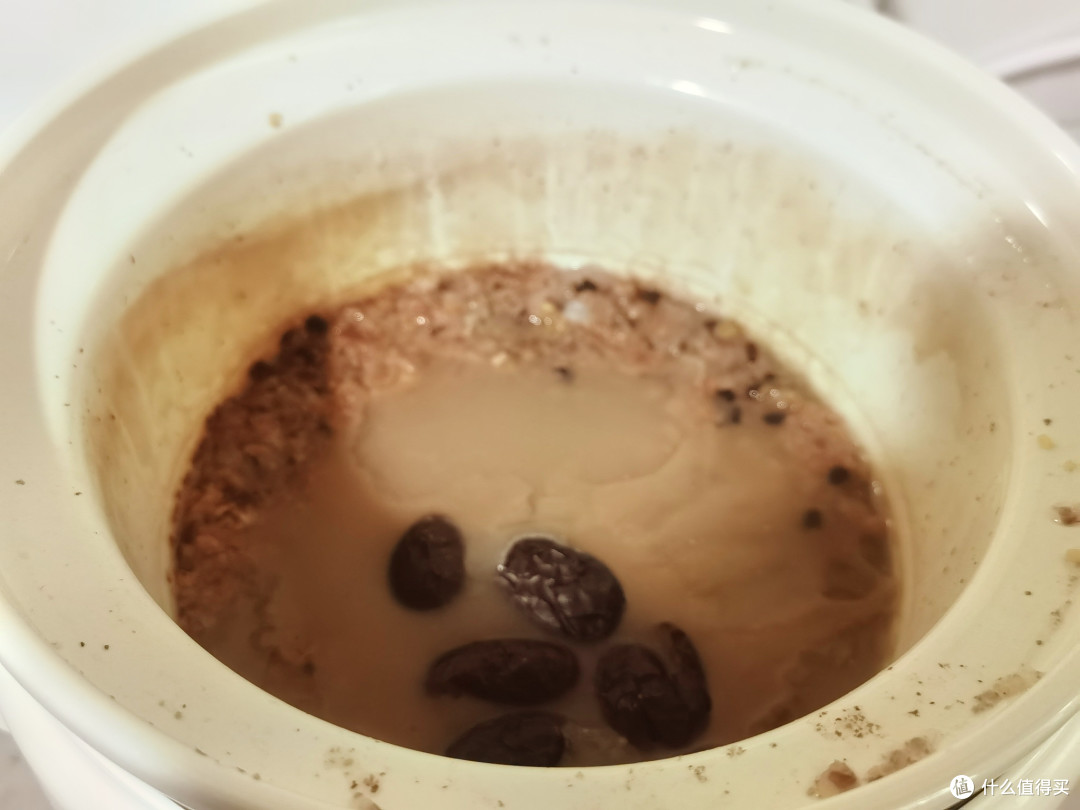 迷你小熊电炖锅,慢炖出营养,美味轻松享