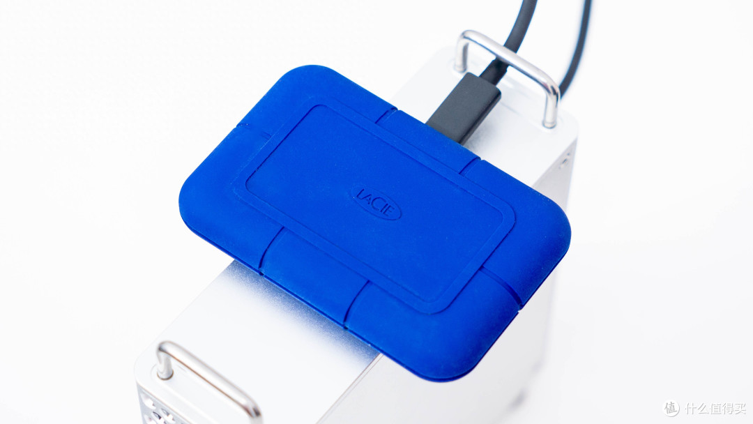 雷电5这就普及了?雷孜小金刚Rugged SSD Pro5雷电5移动固态评测
