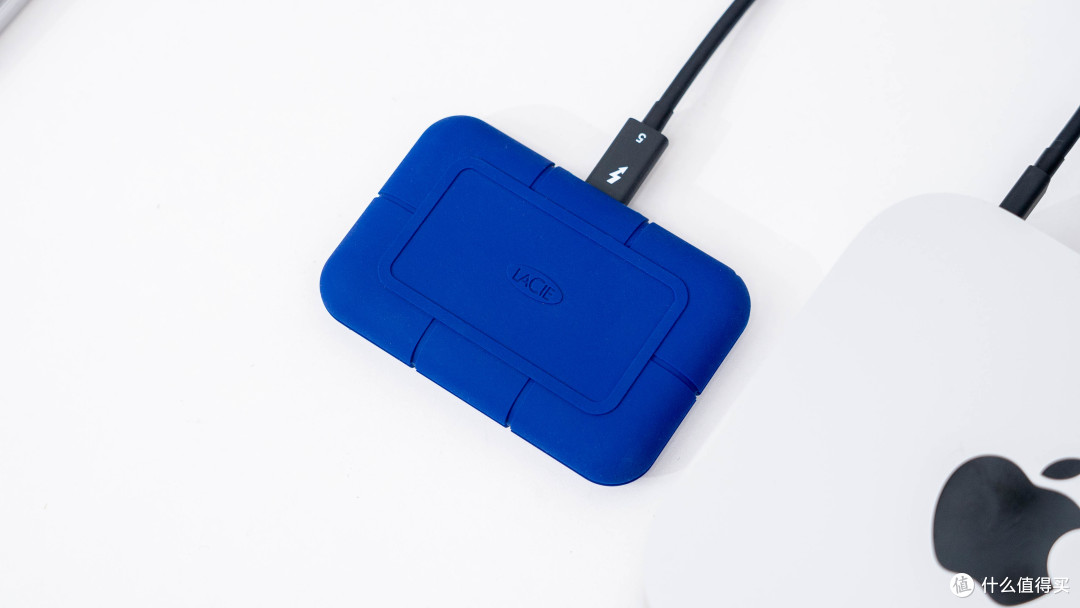 雷电5这就普及了?雷孜小金刚Rugged SSD Pro5雷电5移动固态评测