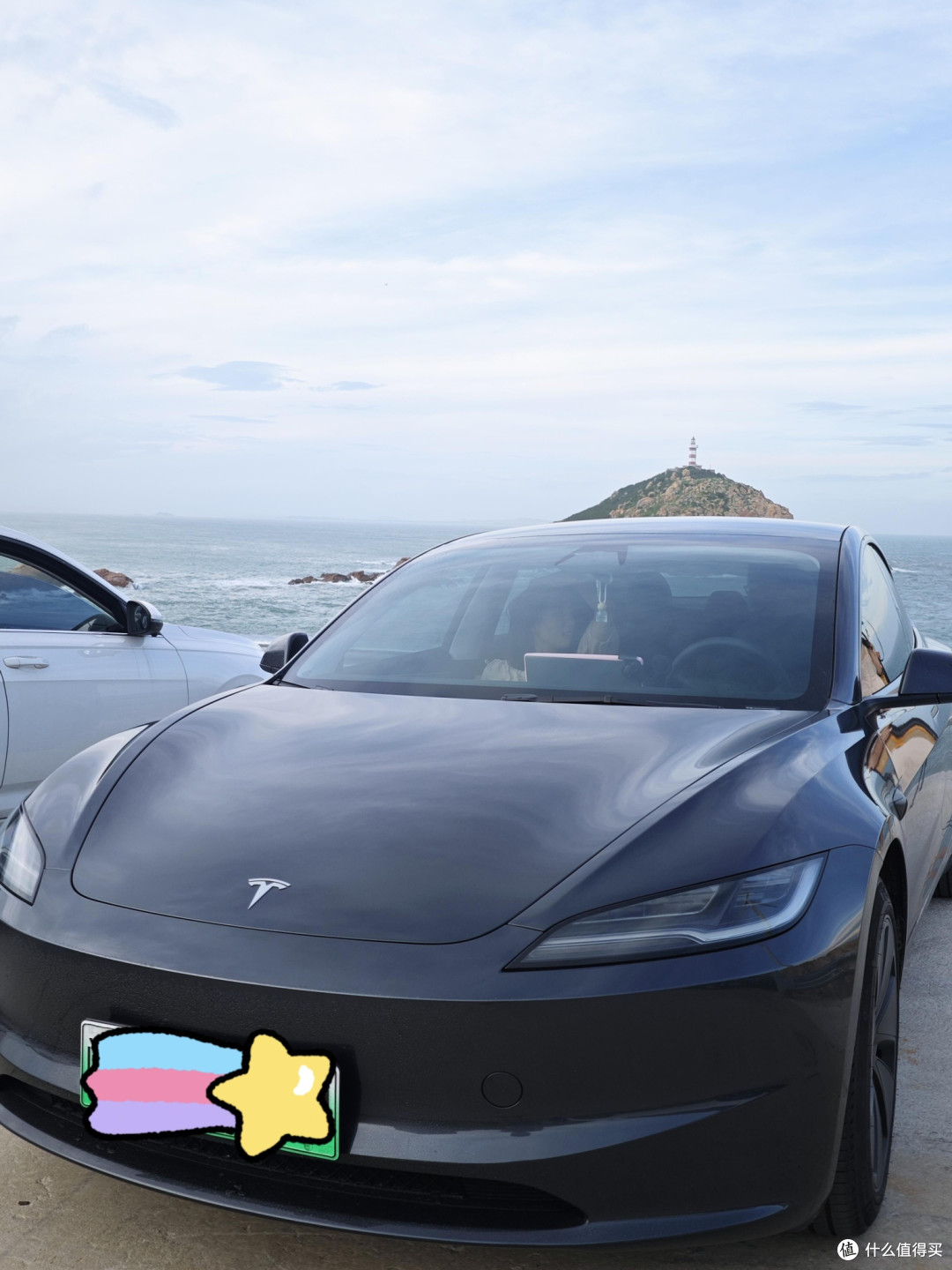 米粉车主实锤！特斯拉 Model 3 对比小米 SU7：驾驶党为何放弃 “