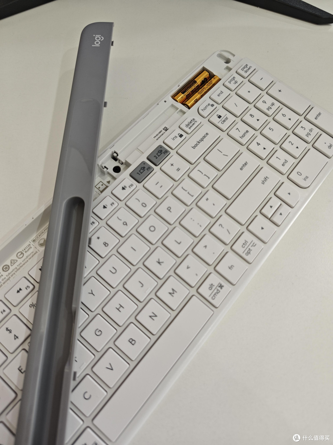 罗技 K580 静音键盘真实体验:颜值与实用党必看