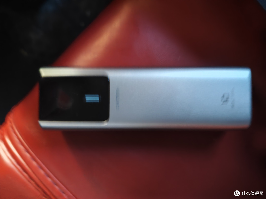 现在出门,手机就是命吧!