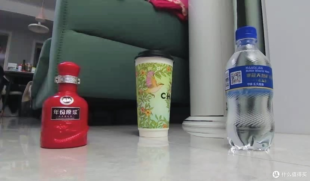 有娃家庭的清洁难题！超薄石头P20 Plus极致清扫“小矮窄”区域
