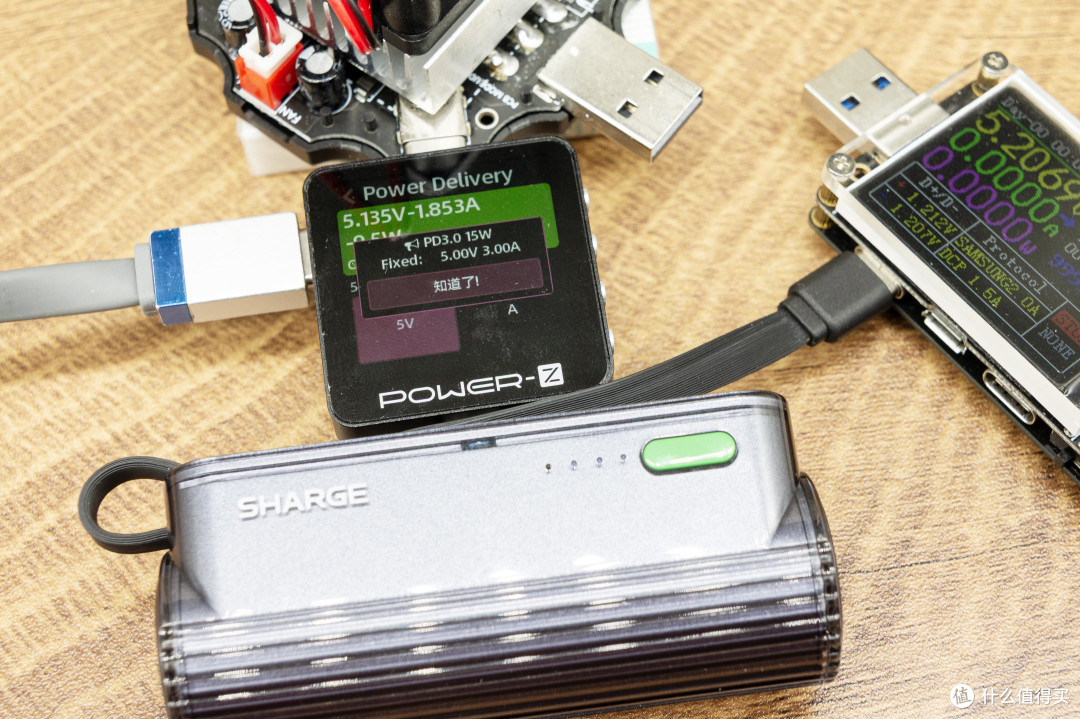 随行充电再升级！实测闪极随行Mini2移动电源