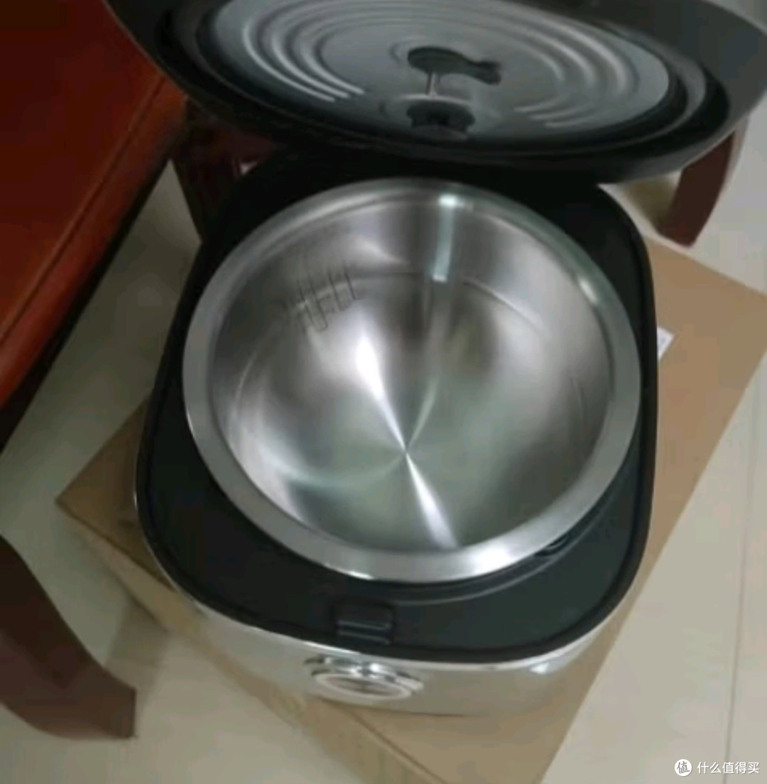 九阳-0涂层电饭锅风冷防粘316L不锈钢内胆微压力电饭煲