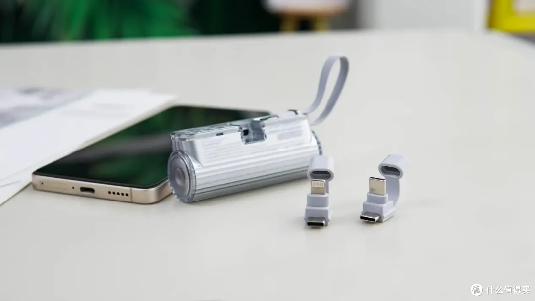 共享充电宝不香了!闪极随行Mini2移动电源:手机的第二块电池