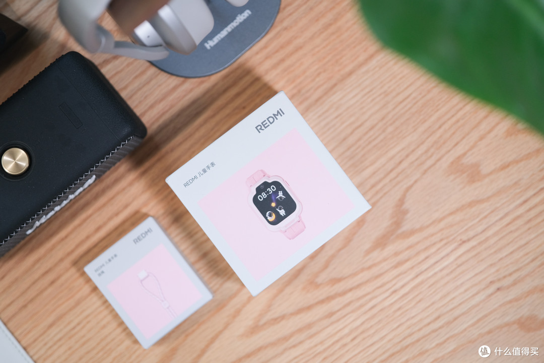 小米再出新品,REDMI儿童手表可视频通话还防水,售价仅400出头