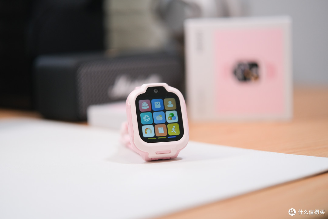小米再出新品,REDMI儿童手表可视频通话还防水,售价仅400出头