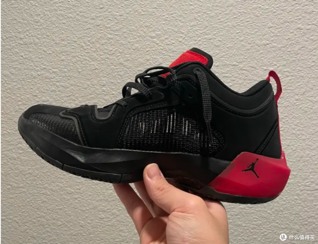 AJ 37 Low | 实战与潮流的完美融合
